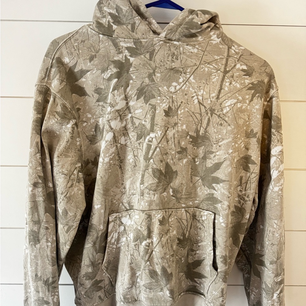 Light Camo Sweatshirt Small